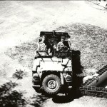Congo 1965 -Paulis Retour OPE Wamba-une jeep de la colonne avec X._. et X._._